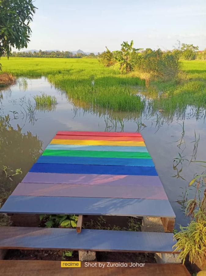 Pink Homestay D'Perlis Kangar Exteriér fotografie