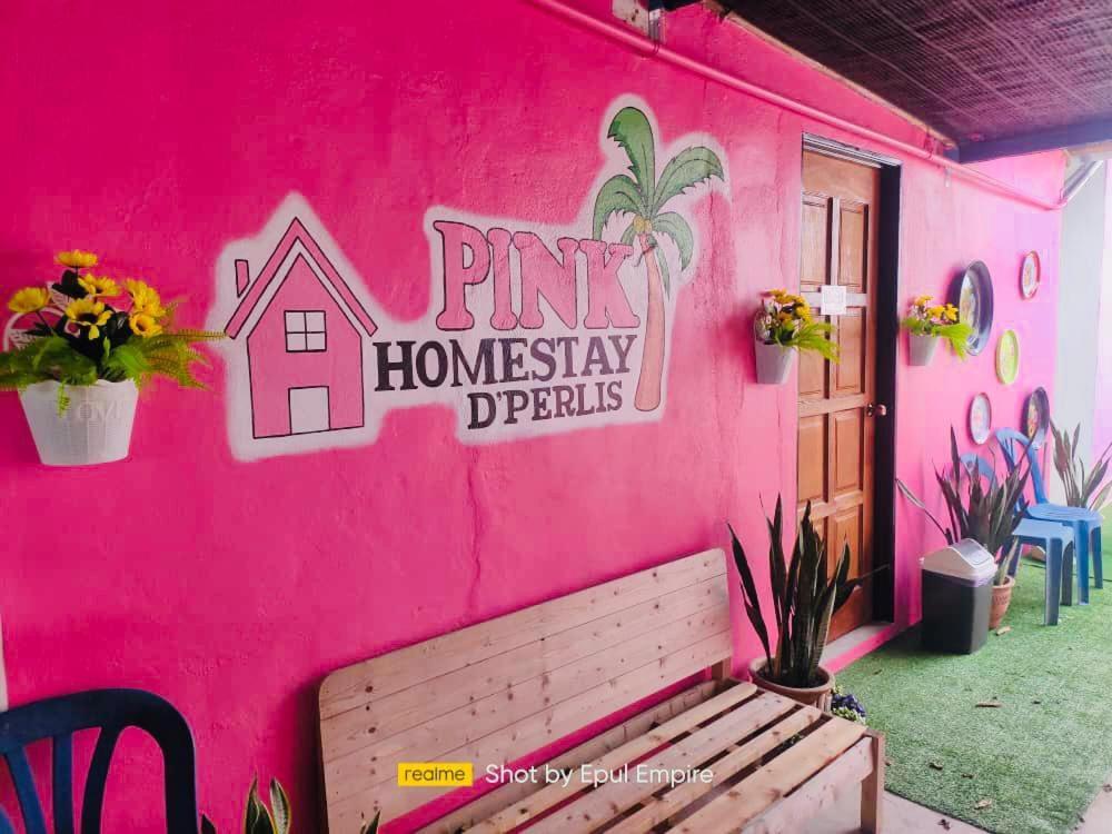 Pink Homestay D'Perlis Kangar Exteriér fotografie